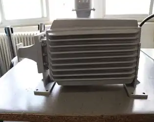 What are the differences in performance between air-cooled and water-cooled Waveguide Terminations?